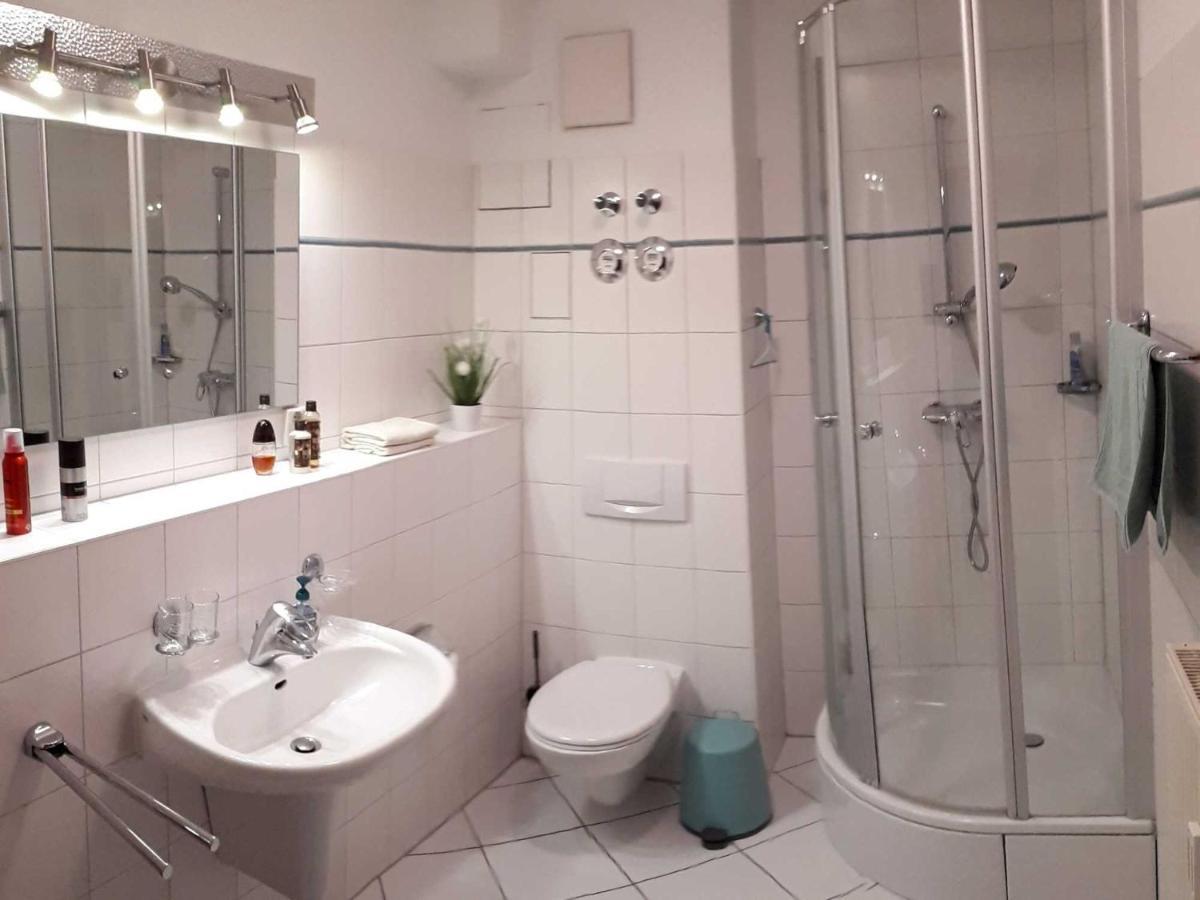 Appartment Haus Glowe - Wohnung 11 - 300 M Zum Strand Klein Gelm エクステリア 写真